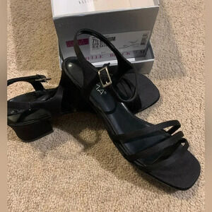 Prima Gabrielle Black Strappy Heels size 7.5